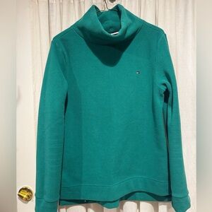 Tommy Hilfiger Women’s Kelly green  Cowl Neck Fleece pullover